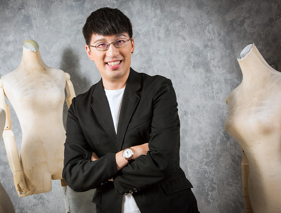 用服裝說自己的故事-APUJAN品牌設計師詹朴