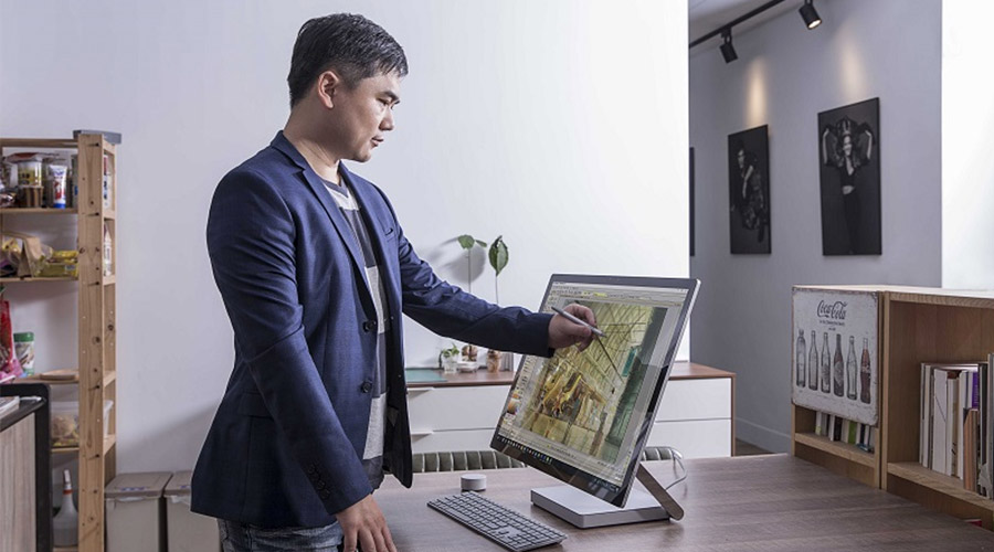Surface Studio令紀柏舟大感驚豔